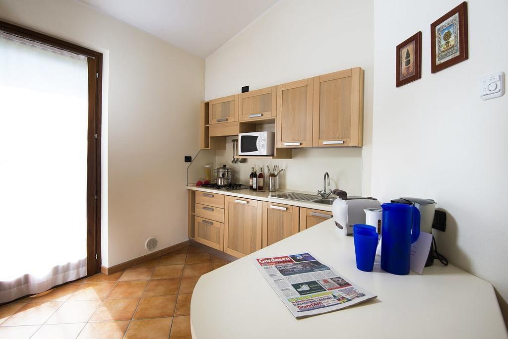 Residence Corte Camaldoli Garda  Luaran gambar