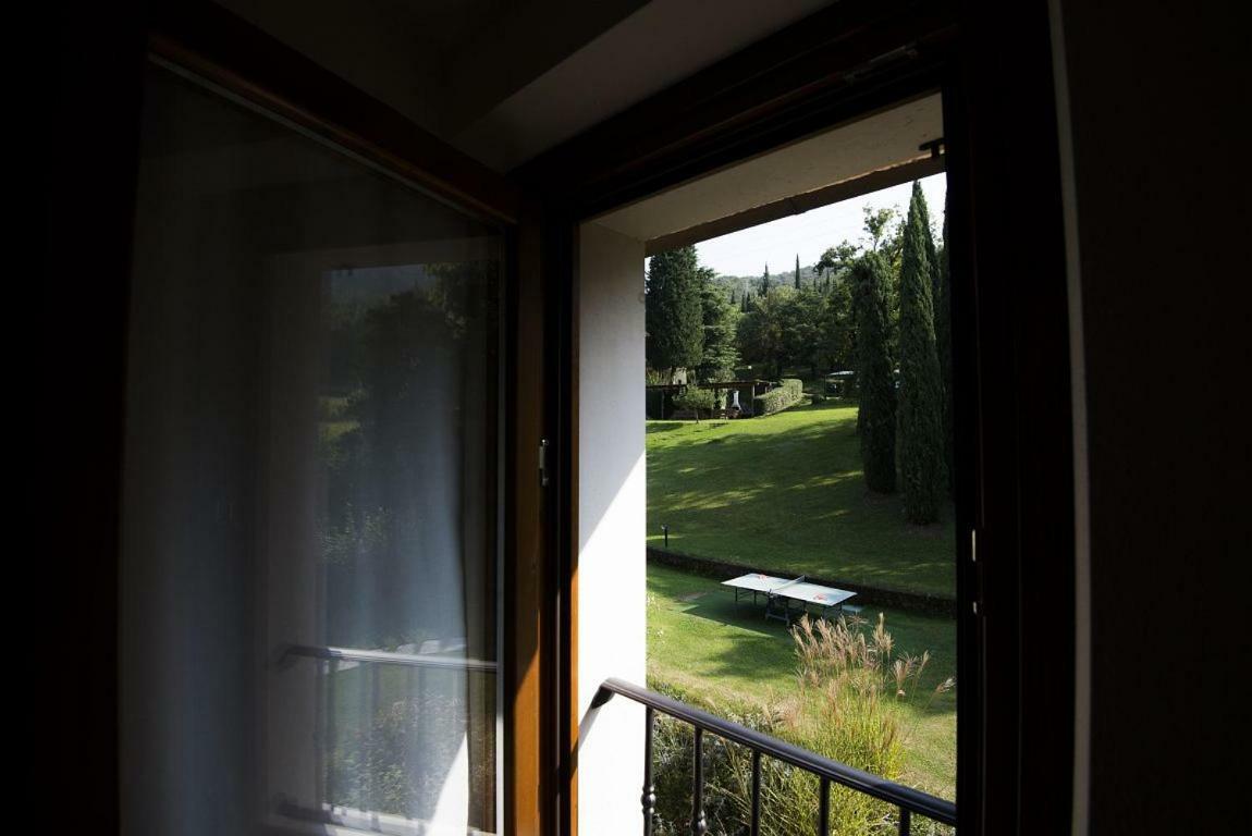 Residence Corte Camaldoli Garda  Luaran gambar